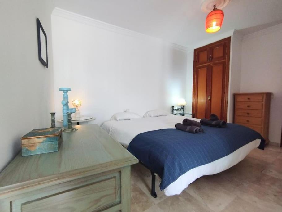 Beautiful 2 Bedroom In Calle Carabeo, Nerja Exterior photo